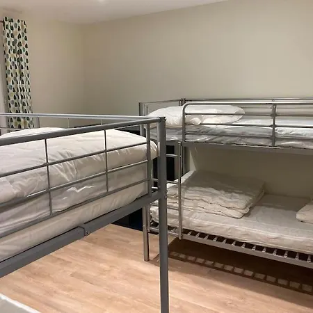 Holiday home Agreable Maison Avec Jardin A 600m De La Plage.